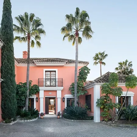 Cse Laurel Villa Estepona